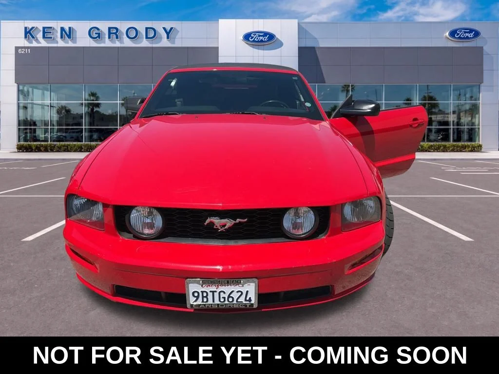Used 2006 Red Ford GT Deluxe image 1