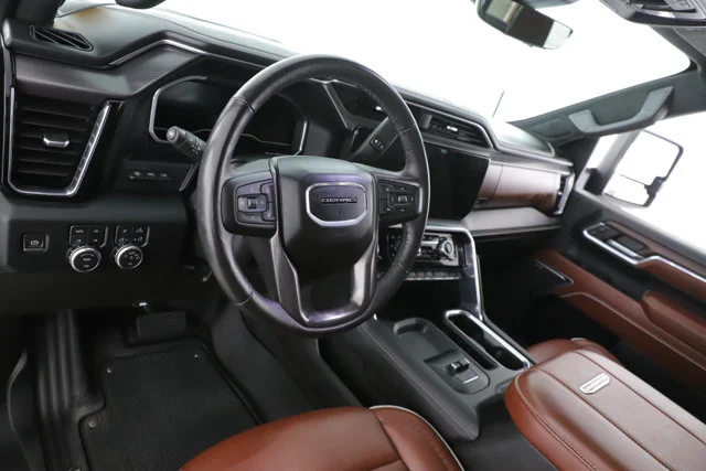 Used 2024 Black GMC Denali Ultimate image 18