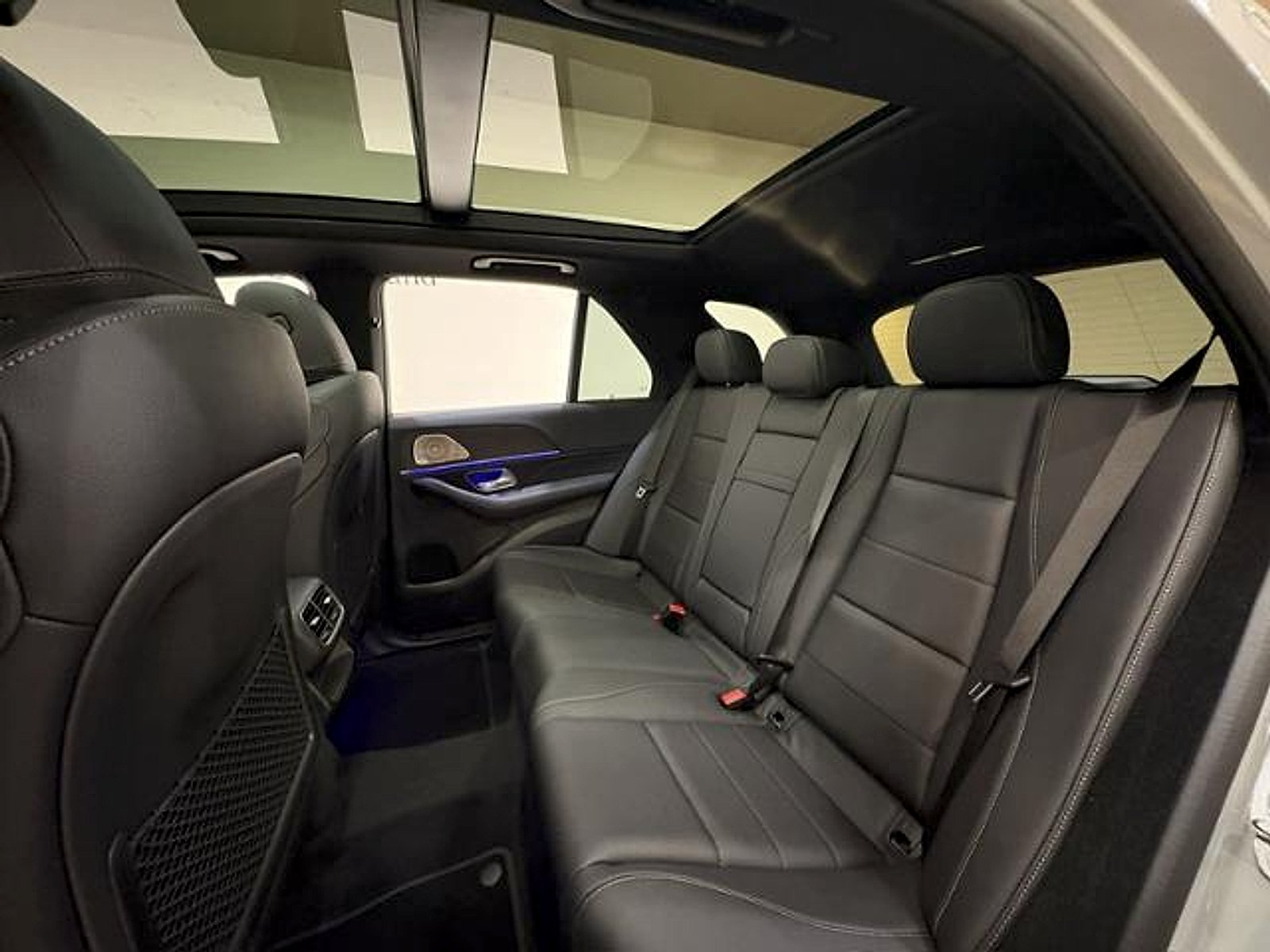 New 2026 MANUFAKTUR Alpine Grey Mercedes-Benz  image 22