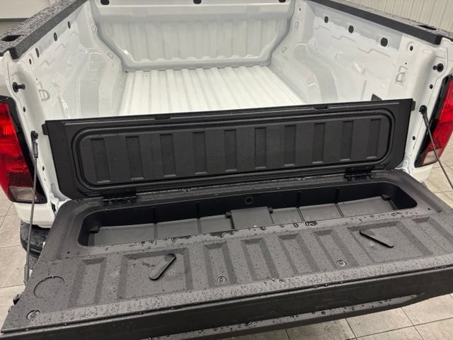2026 Chevrolet Colorado Trail Boss - Photo 8