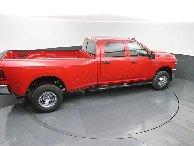 New 2026 Flame Red Clear-Coat Exterior Paint RAM Tradesman image 38