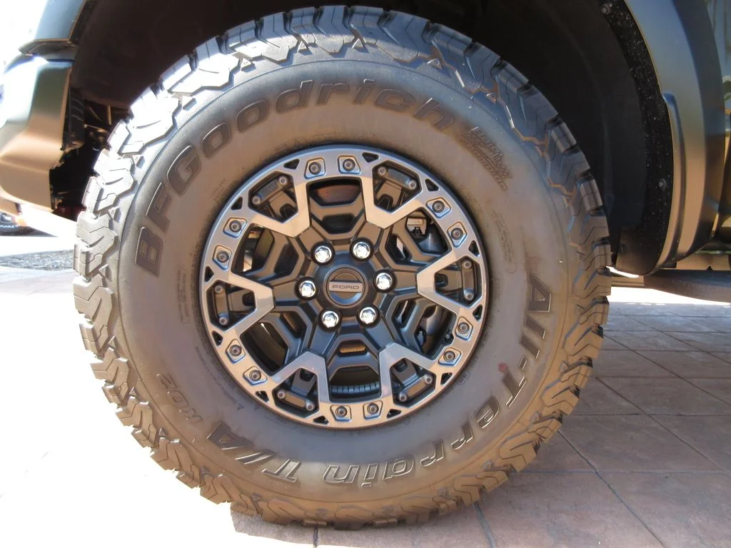 New 2026 Shelter Green Ford Raptor image 8