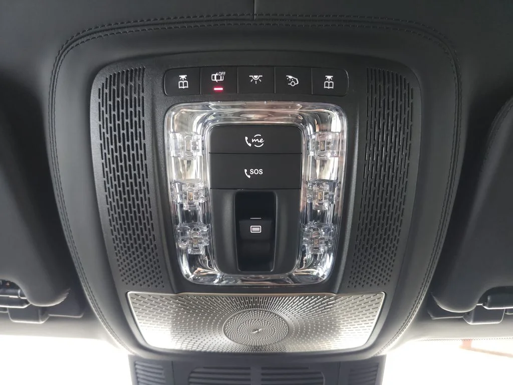 Used 2025 Black Mercedes-Benz Maybach GLS 600 image 25
