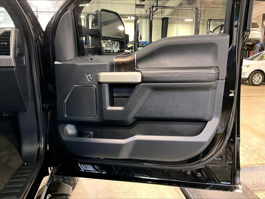 Used 2022 Black Ford Lariat image 12