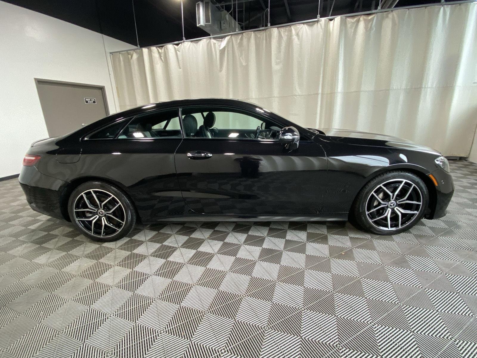 Used 2022 Black Mercedes-Benz E 450 image 17