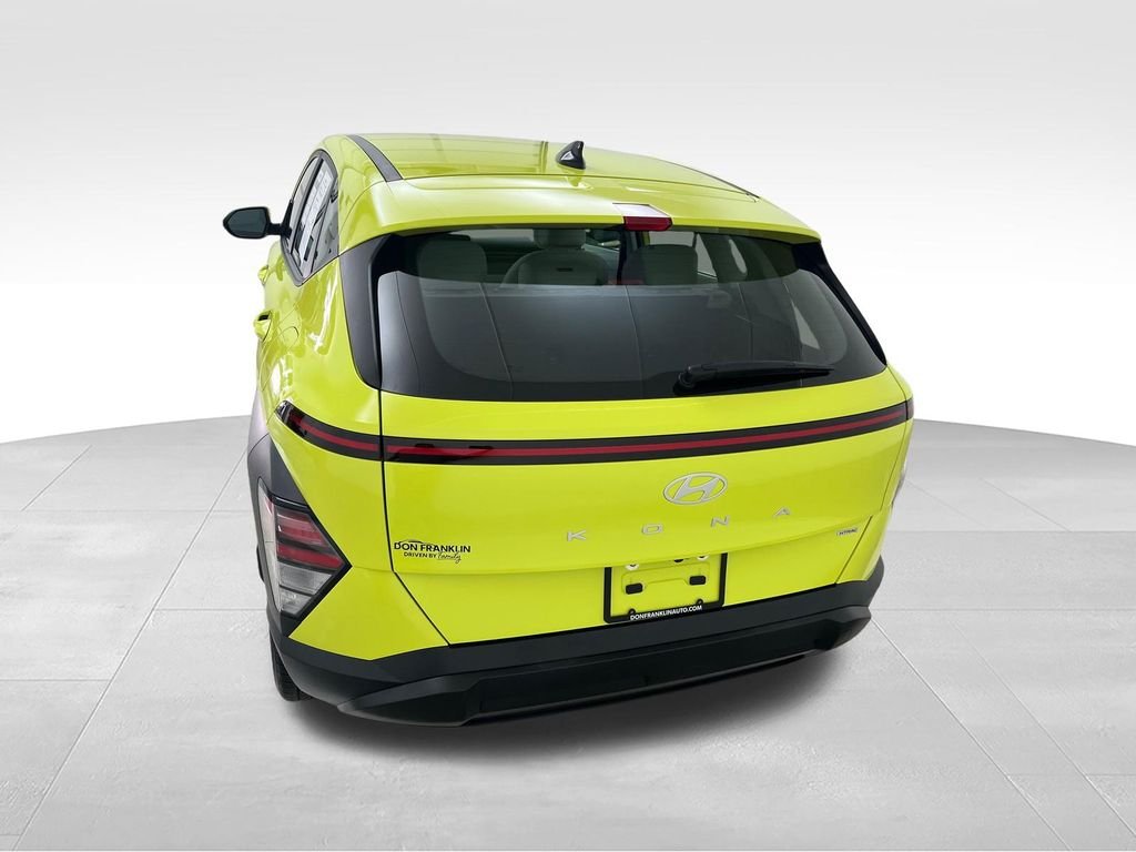 Certified Used 2025 Yellow Hyundai SE image 4