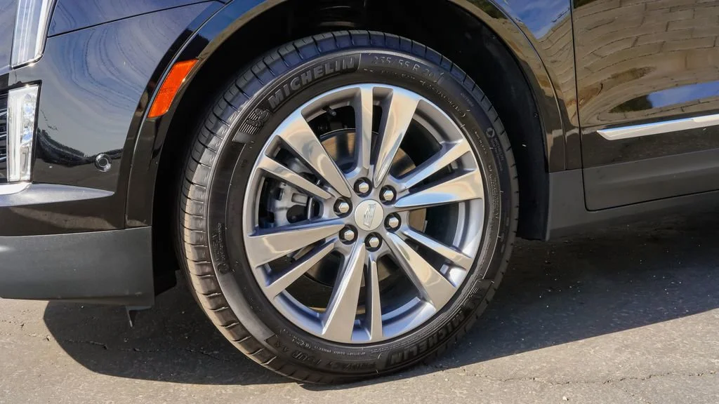 2026 Cadillac XT5 Premium Luxury - Photo 7