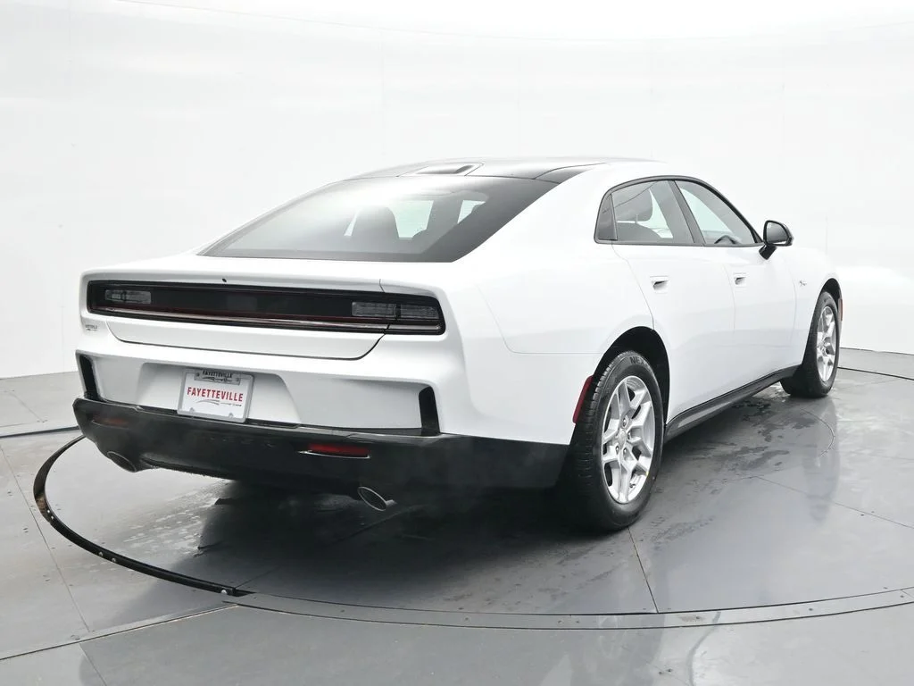New 2026 White Knuckle Exterior Paint Dodge R/T image 7