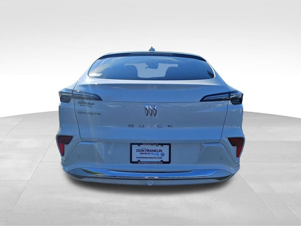 New 2026 White Frost Tricoat Buick Avenir image 4