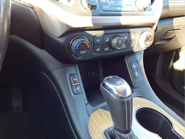 Used 2017 EBONY TWILIGHT METALLIC GMC Denali image 8
