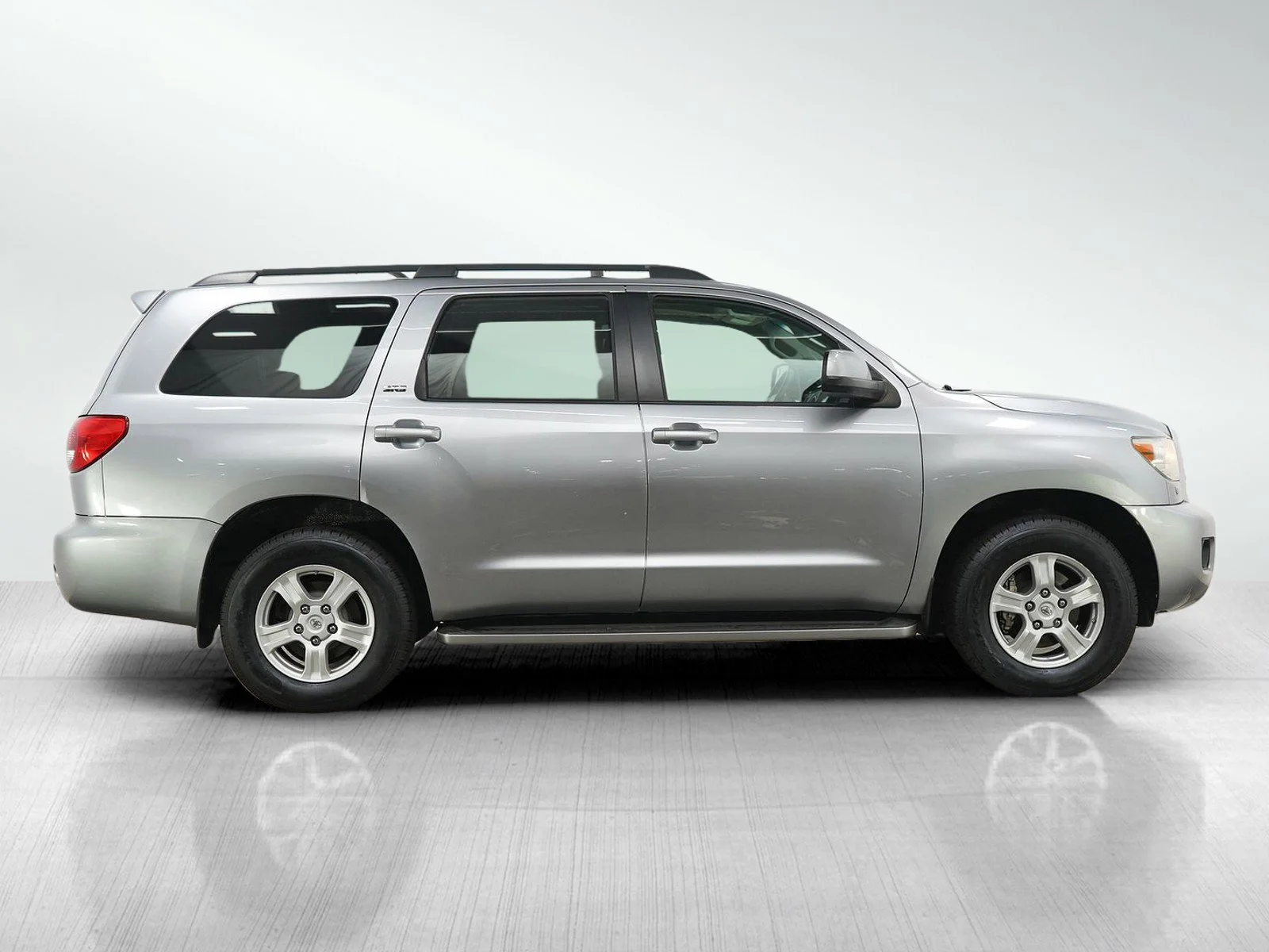 Used 2010 Silver Sky Metallic Toyota SR5 image 7