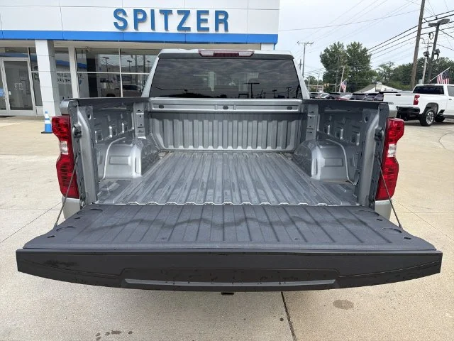 Used 2024 Gray Chevrolet LT image 32