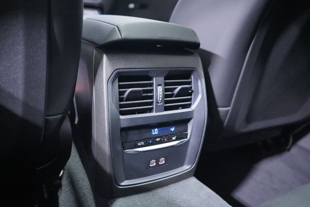 Used 2025 Black Sapphire Metallic BMW M340i image 15
