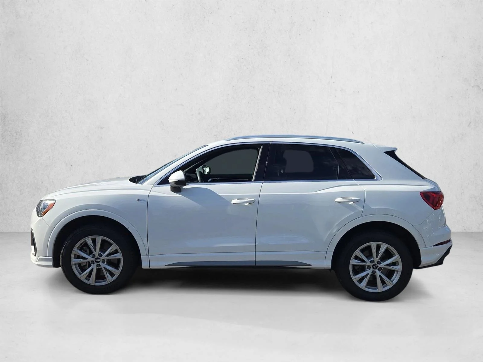 Used 2021  Audi S line Premium image 8