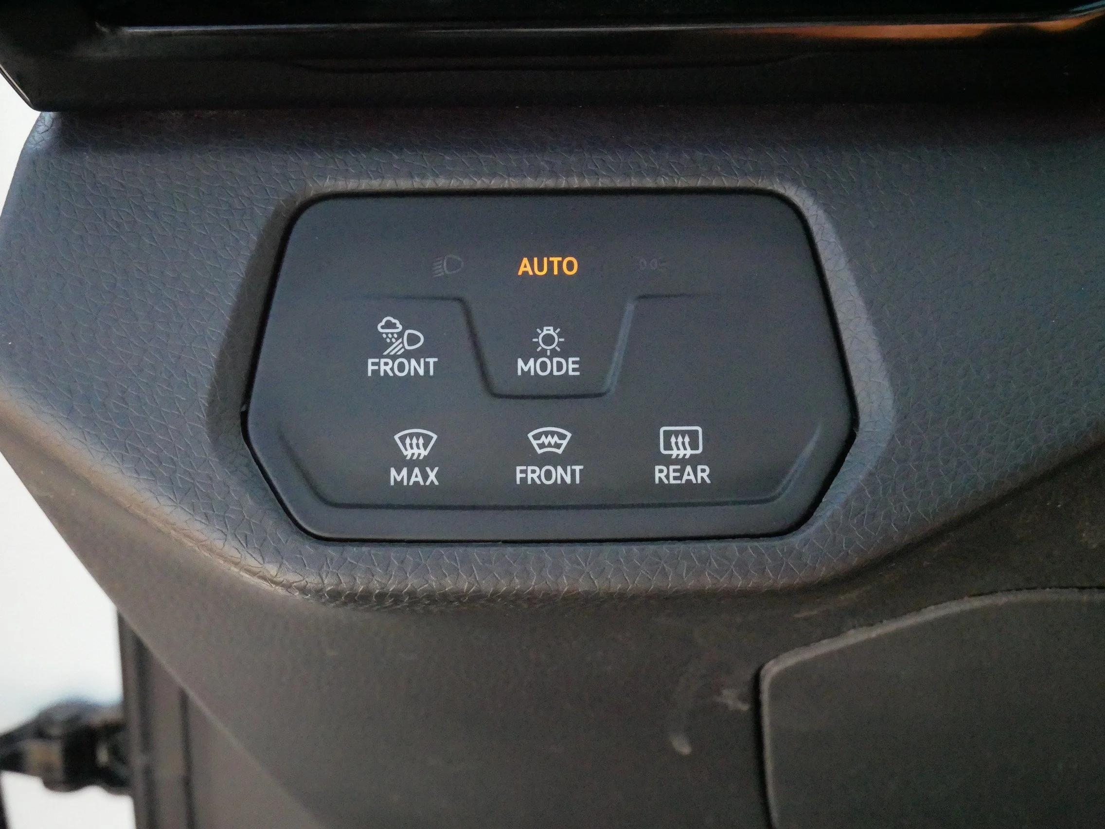 Certified Used 2023 Opal White Pearl Volkswagen Pro S image 26