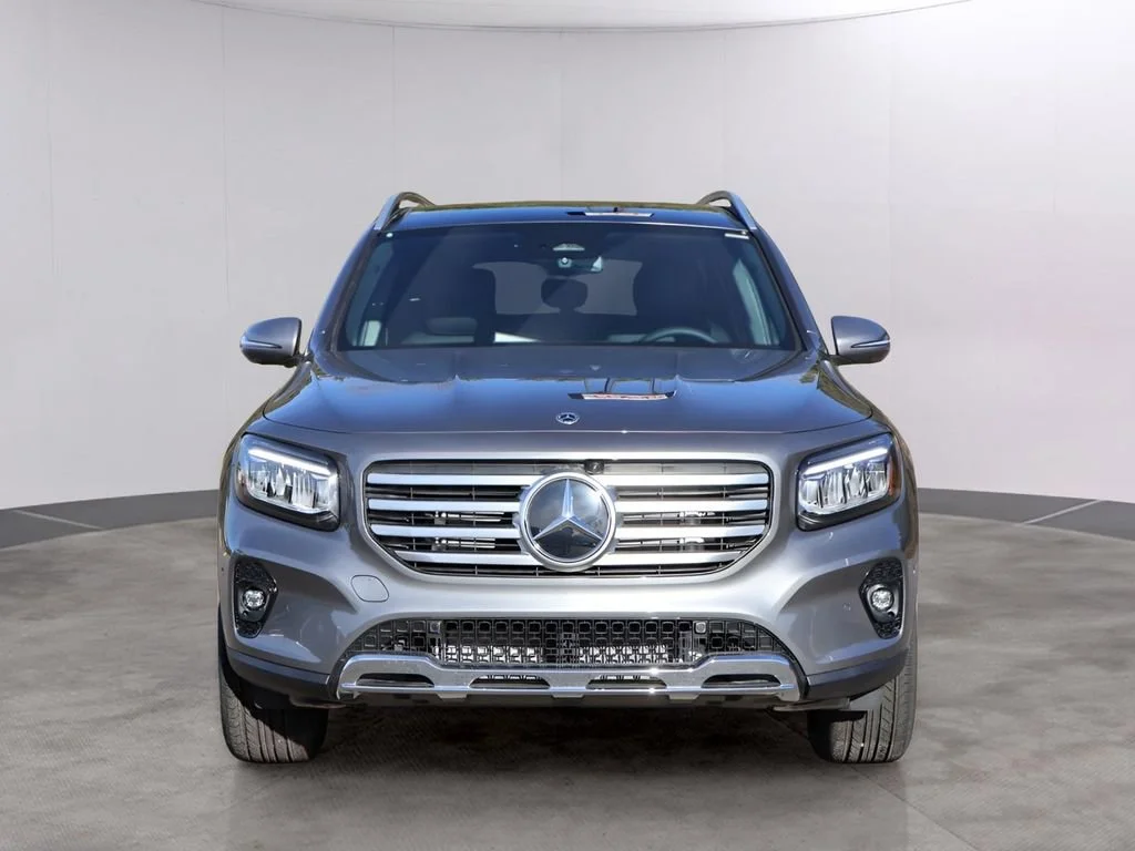 New 2026 Mountain Grey Metallic Mercedes-Benz GLB 250 image 43