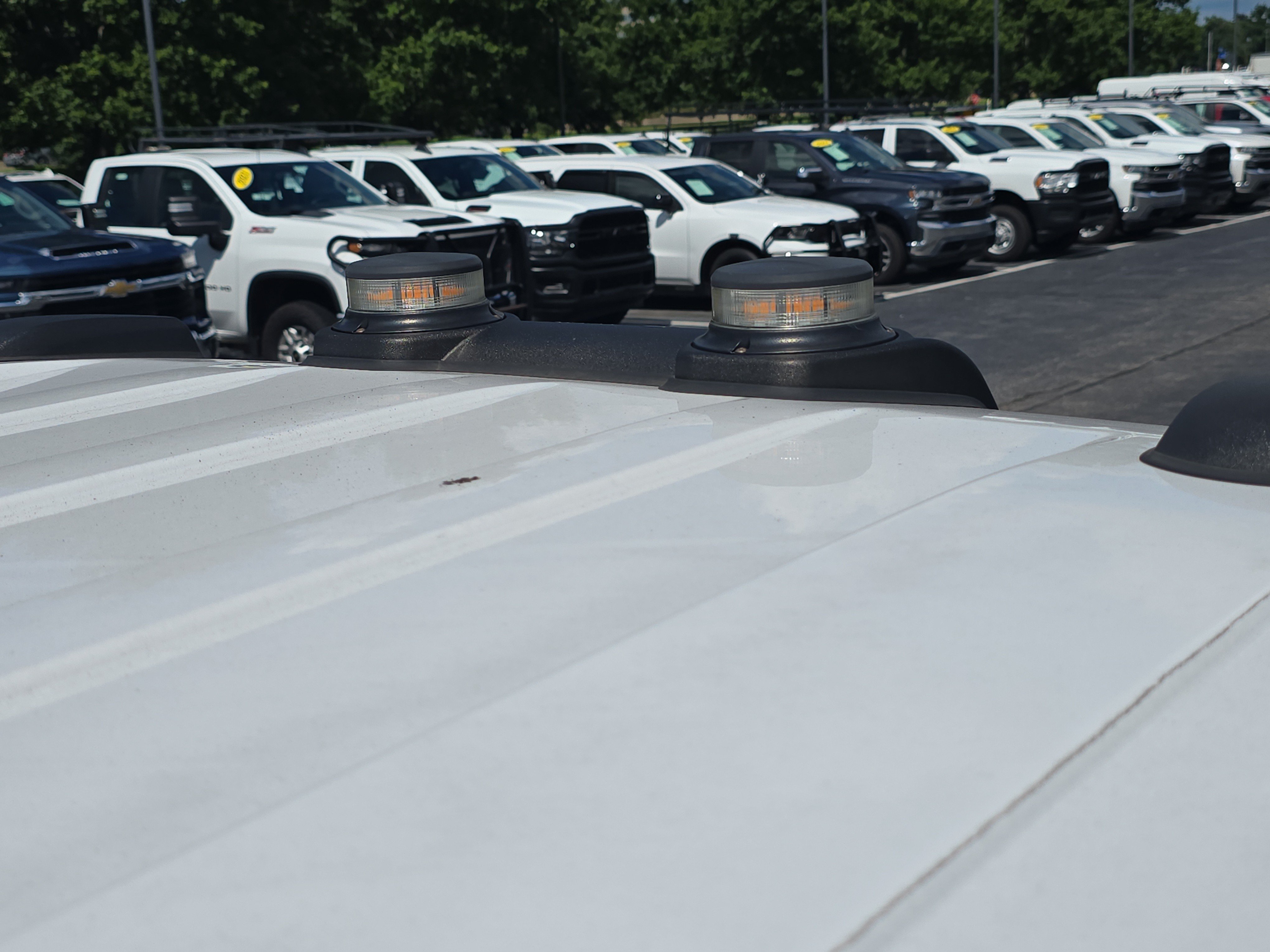 Used 2021 Oxford White Ford XL image 19
