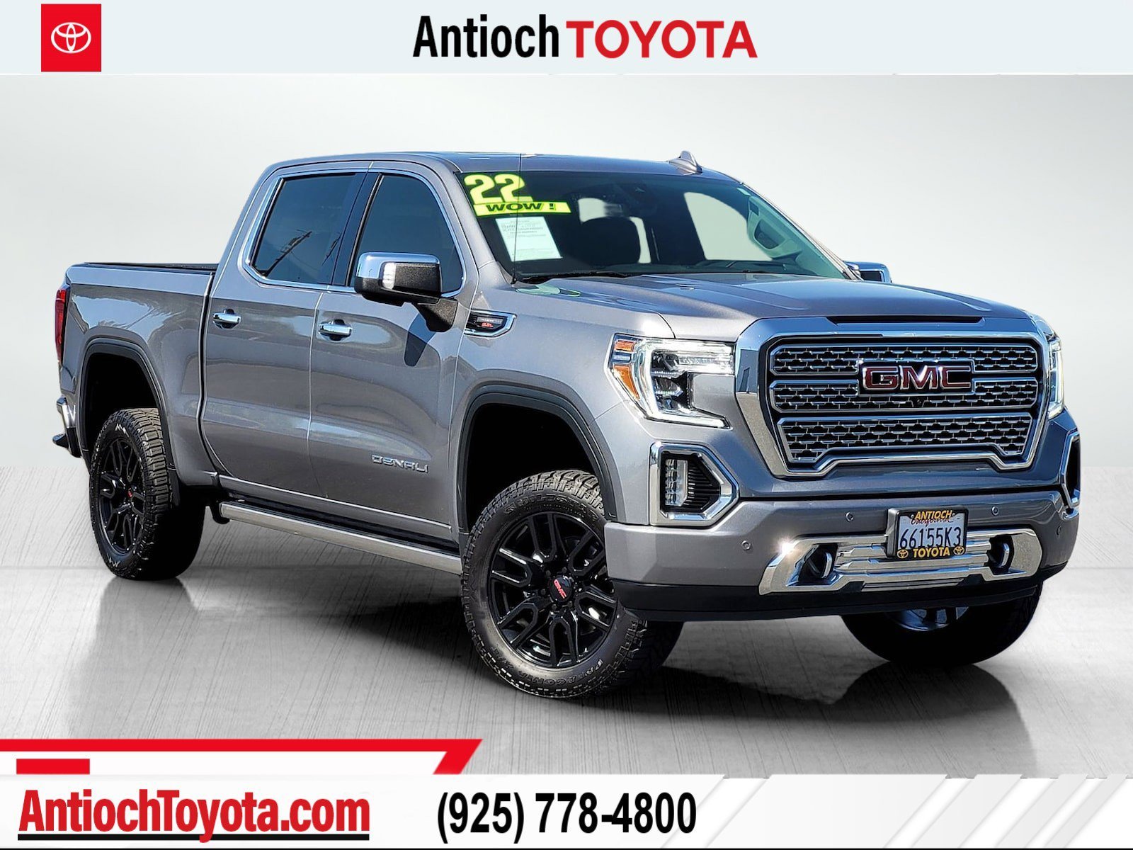2022 GMC Sierra 4WD Crew Cab Short Box Denali's photo