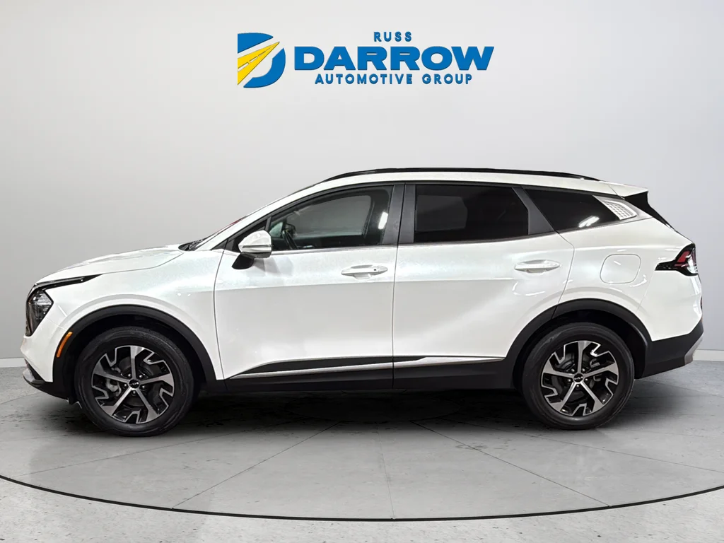 Used 2023 White Kia EX image 2