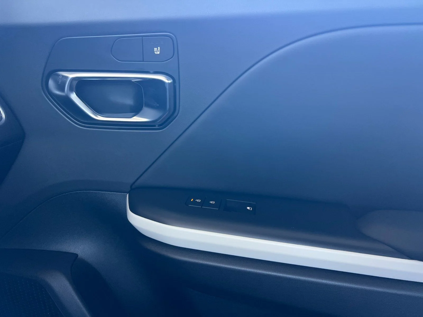 New 2026 White Kia GT-Line image 17