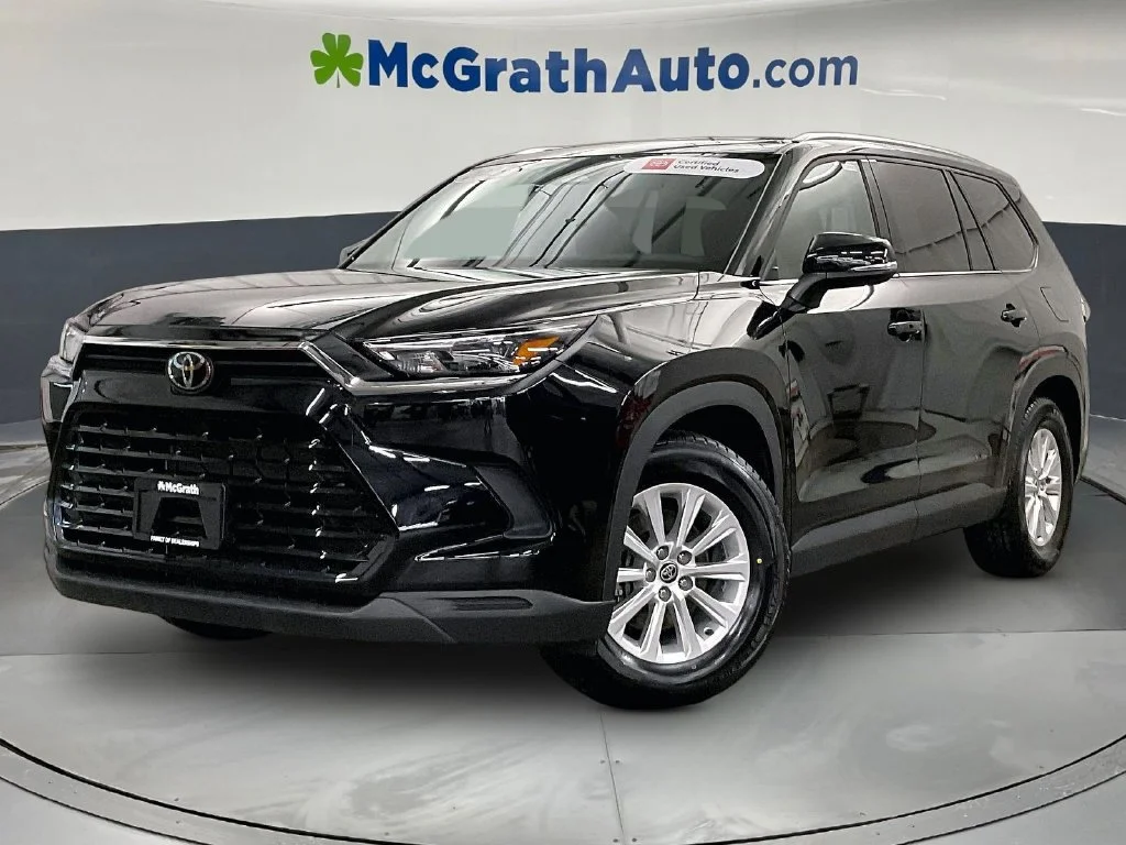 Certified Used 2025 Black Toyota XLE image 2