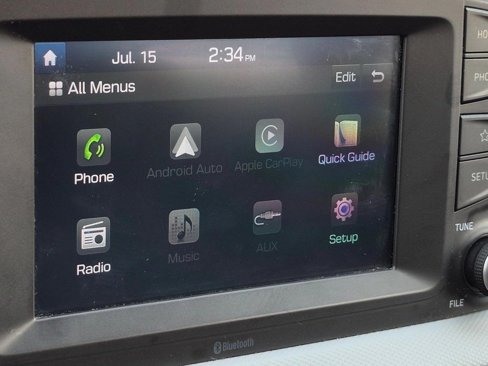 Used 2018 Ultra Black Hyundai SE image 11