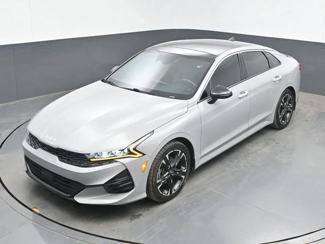 Used 2024 Gray Kia GT-Line image 15