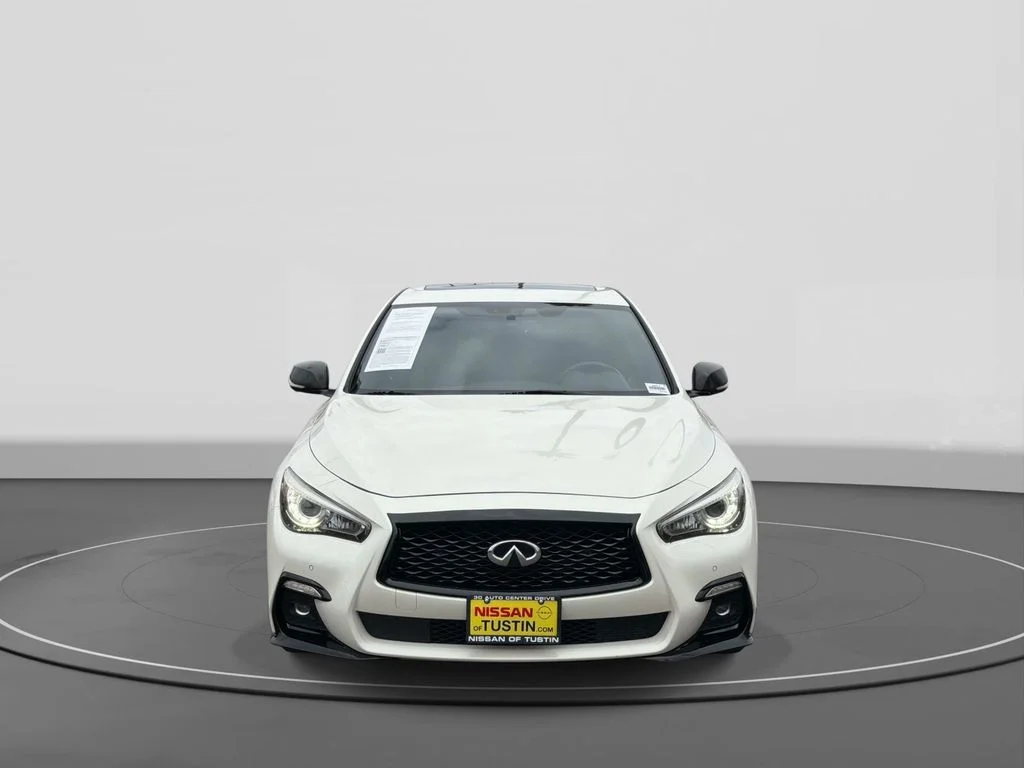 Used 2021 MAJESTIC WHITE INFINITI RED SPORT 400 image 2