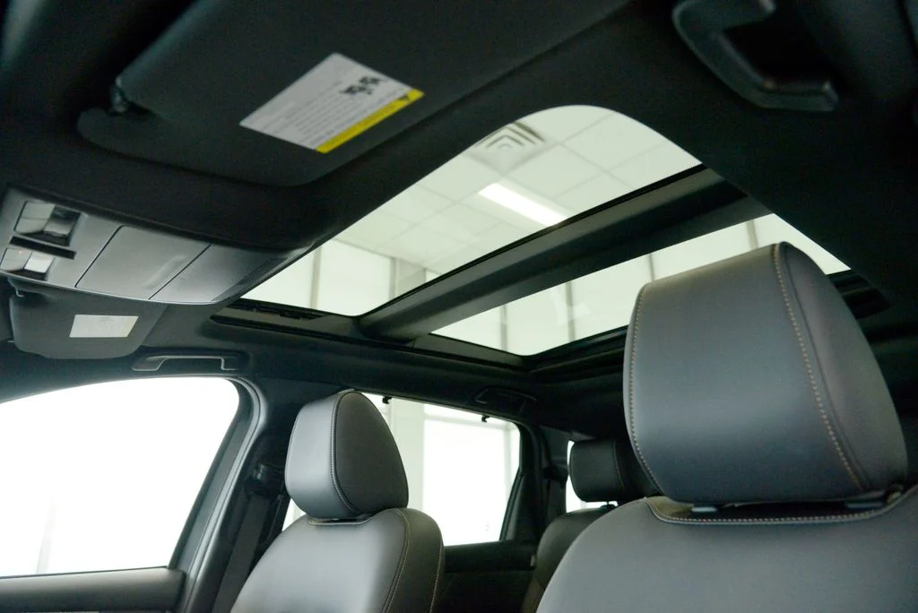 Certified Used 2025 Gray Mazda Premium Plus image 27