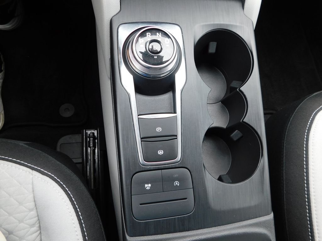 Used 2023 Gray Ford Active image 34