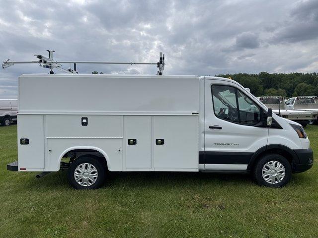 2024 Ford Transit Cutaway Base - Photo 26
