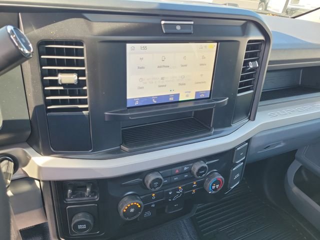 New 2026 Oxford White Ford F-550® XL image 7