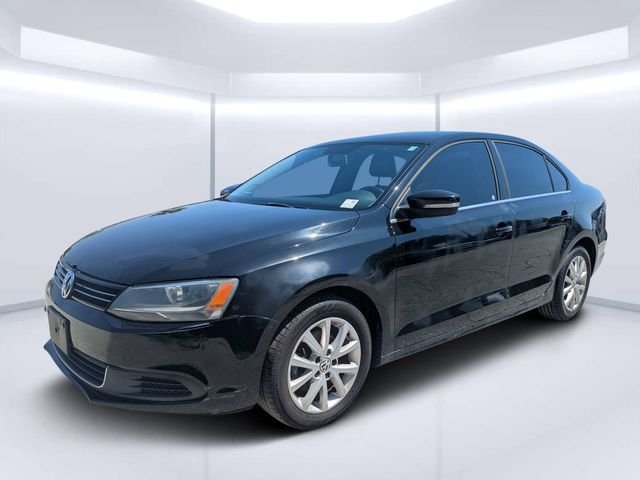 Used 2014 Black Volkswagen 1.8T SE image 7