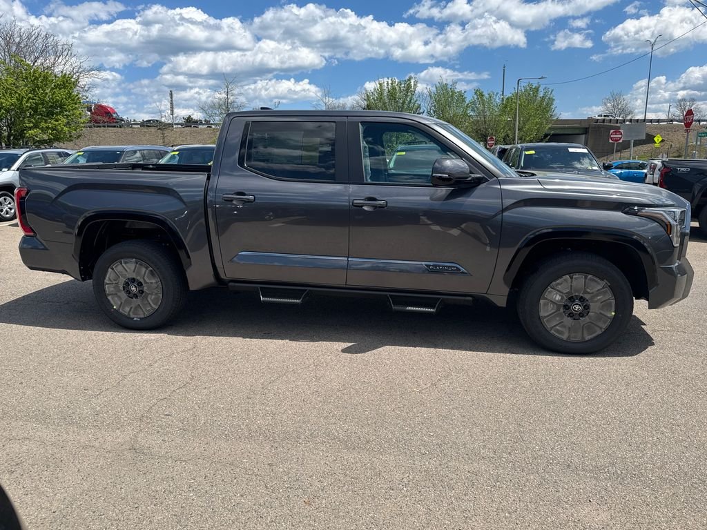 2026 Toyota Tundra Platinum - Photo 10