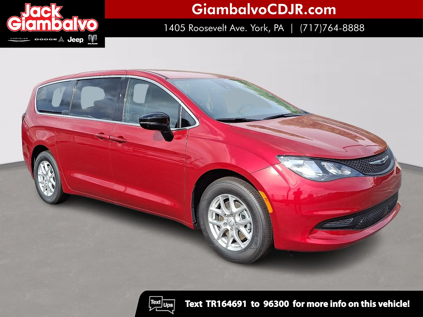 2026 Chrysler Voyager LX's photo