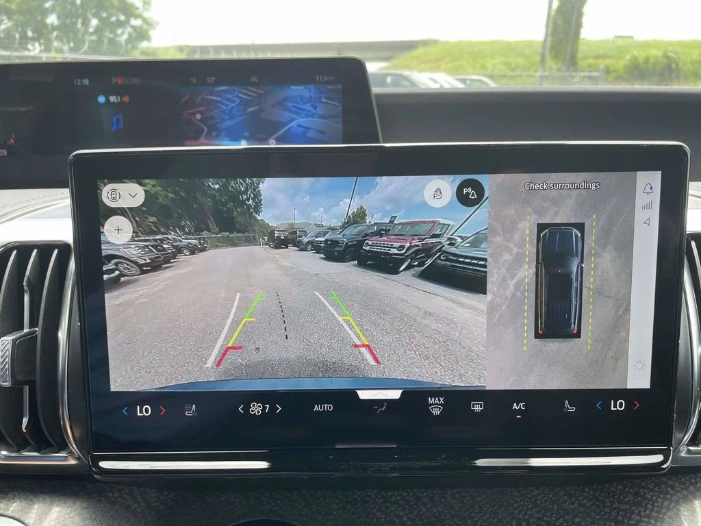 New 2027 Nocturnal Blue Metallic Ford Tremor® image 20