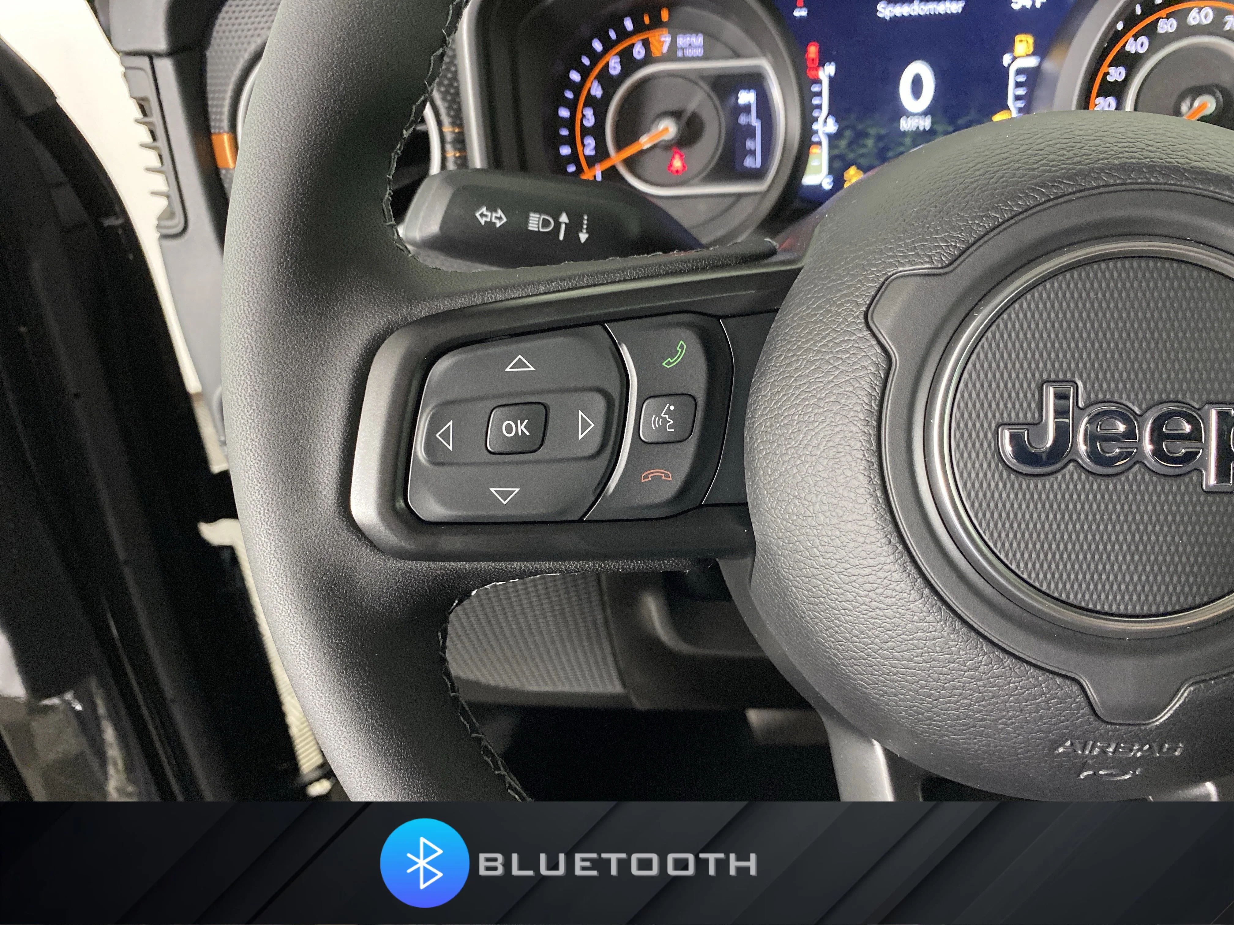 New 2026 Black Clear-Coat Exterior Paint Jeep Mojave image 19
