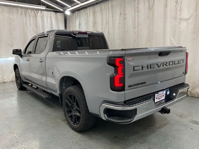 Used 2024 Gray Chevrolet LT image 5
