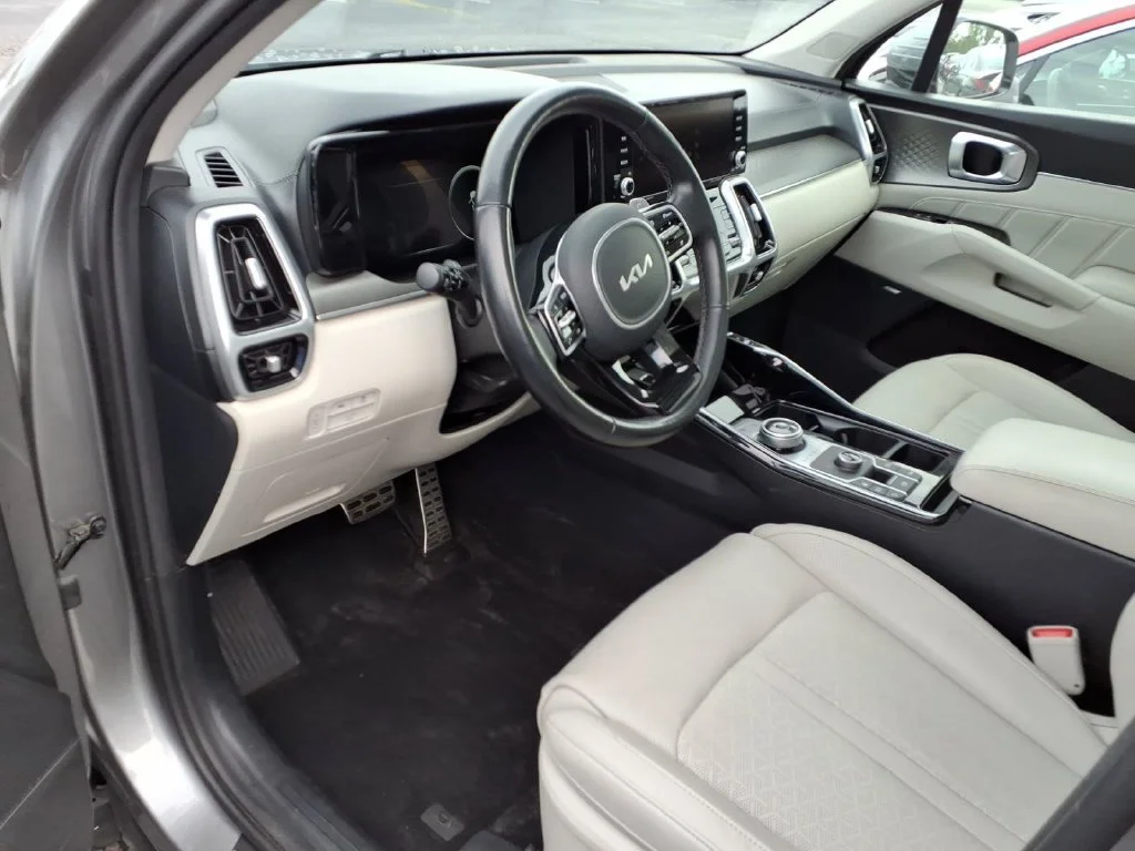 Used 2023 Steel Gray Kia SX Prestige image 24