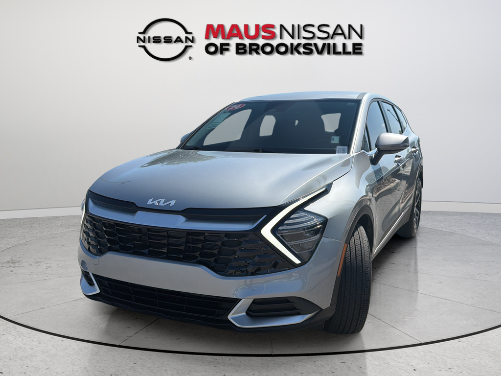 Used 2024 Gray Kia EX image 4