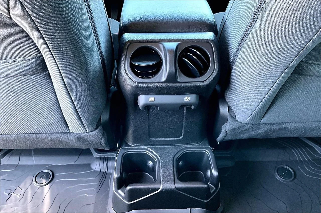New 2026 41 Jeep Sport S image 14