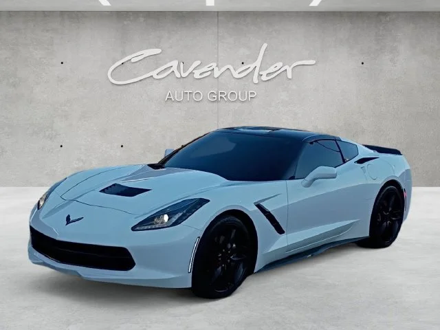 Used 2019 White Chevrolet Stingray image 1