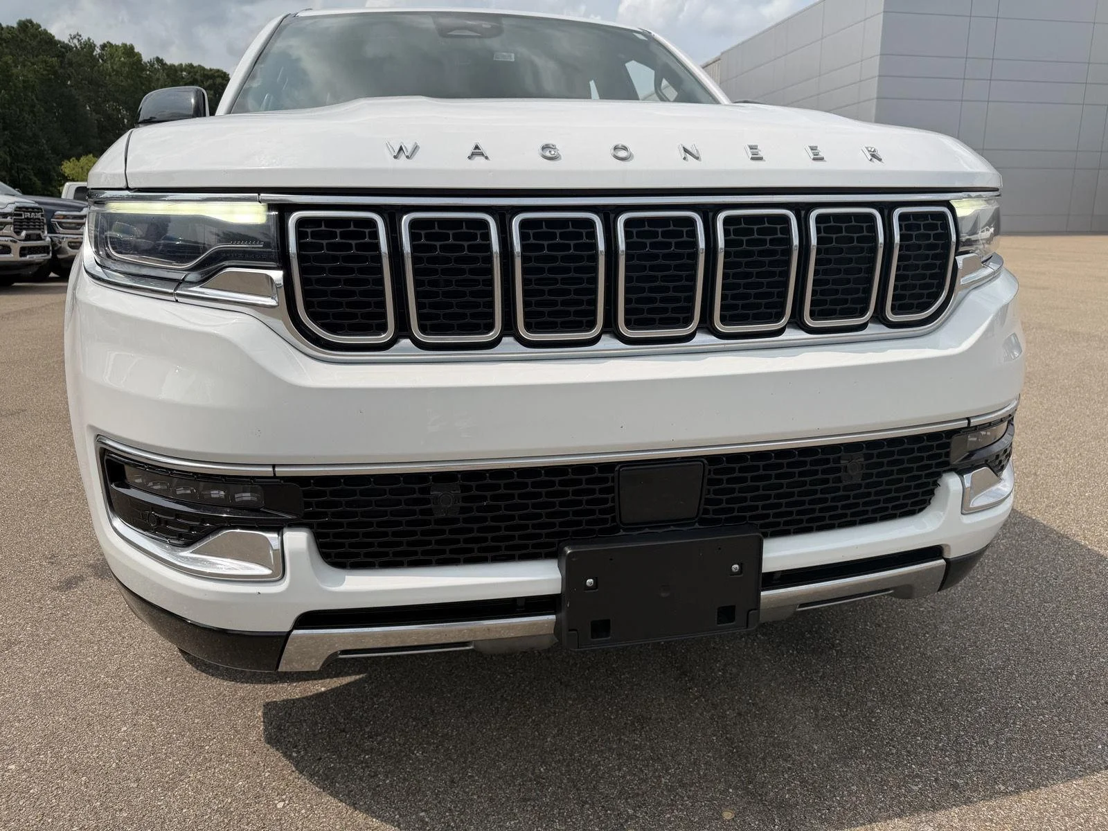 Used 2023 Bright White Clearcoat Jeep Series III image 24