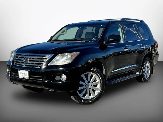 Used 2010  Lexus 570 image 3
