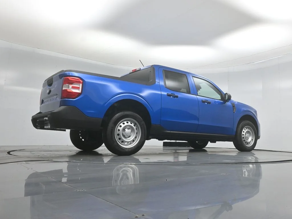New 2026 Blue Ford XL image 43