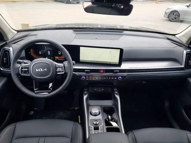 2025 Kia Sorento EX Hybrid - Photo 24