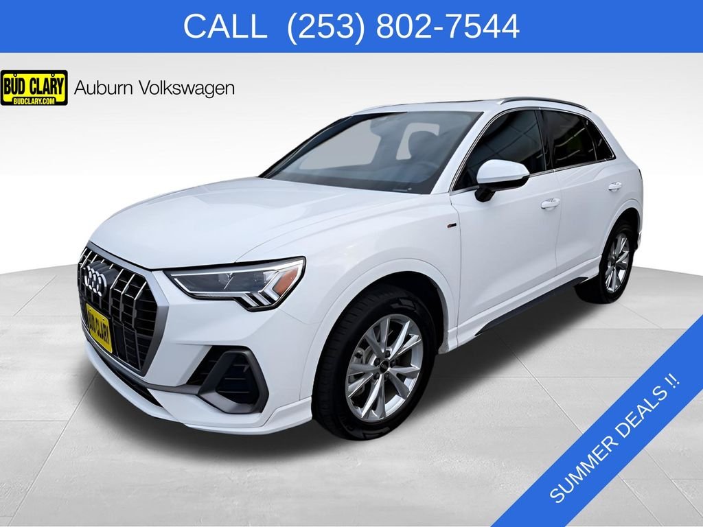 2024 Audi Q3 45 TFSI S Line Premium quattro's photo