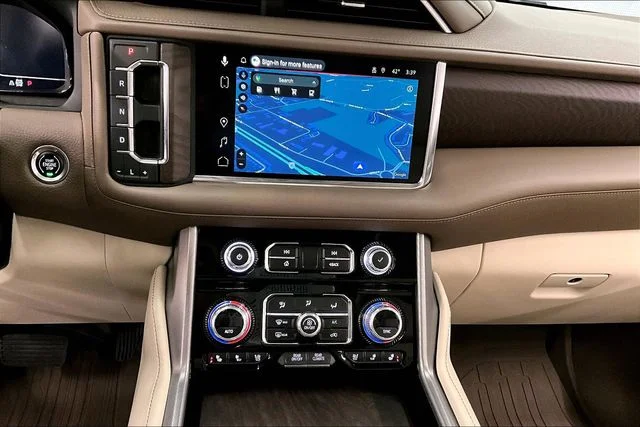 2023 GMC Yukon Denali - Photo 31