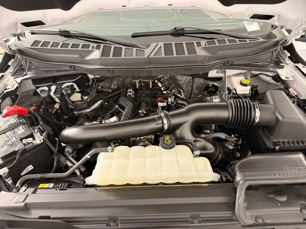 Used 2025 White Ford XLT image 31
