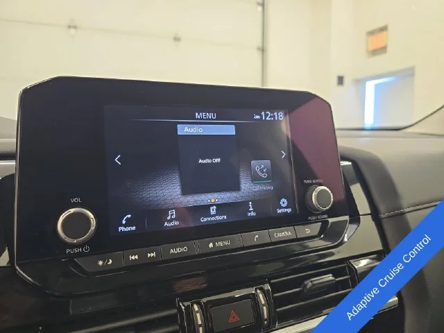 Used 2025 Gun Metallic Nissan SV image 3